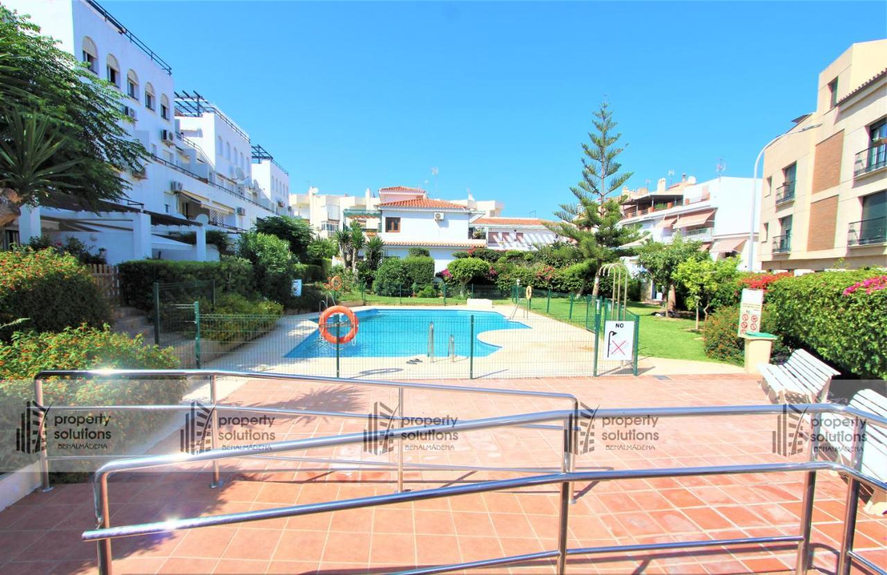 Apartamento Carihuela Playa - 2ª Linea De Playa - Piscina - Parking Gratis Torremolinos Exterior foto